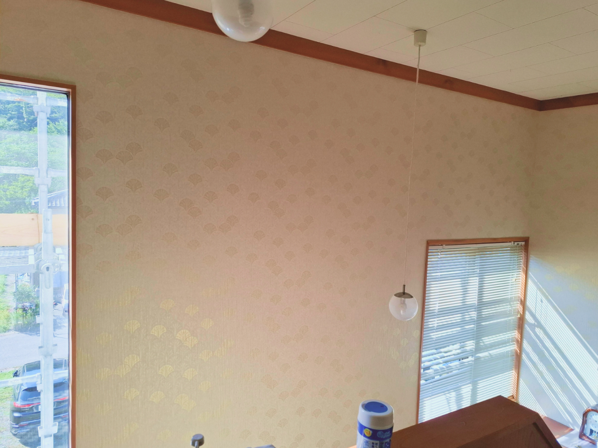 個人宅の壁紙の張替え